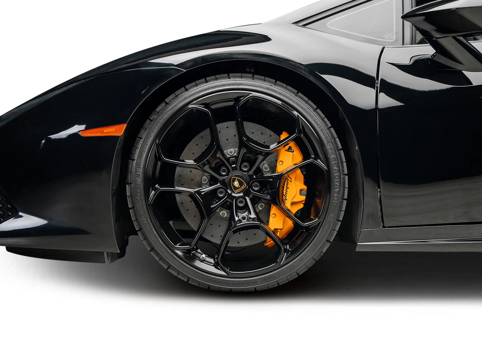 Used 2015 Black Lamborghini LP610-4 image 19