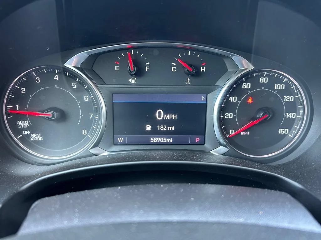 Used 2024 Summit White GMC SLT image 19