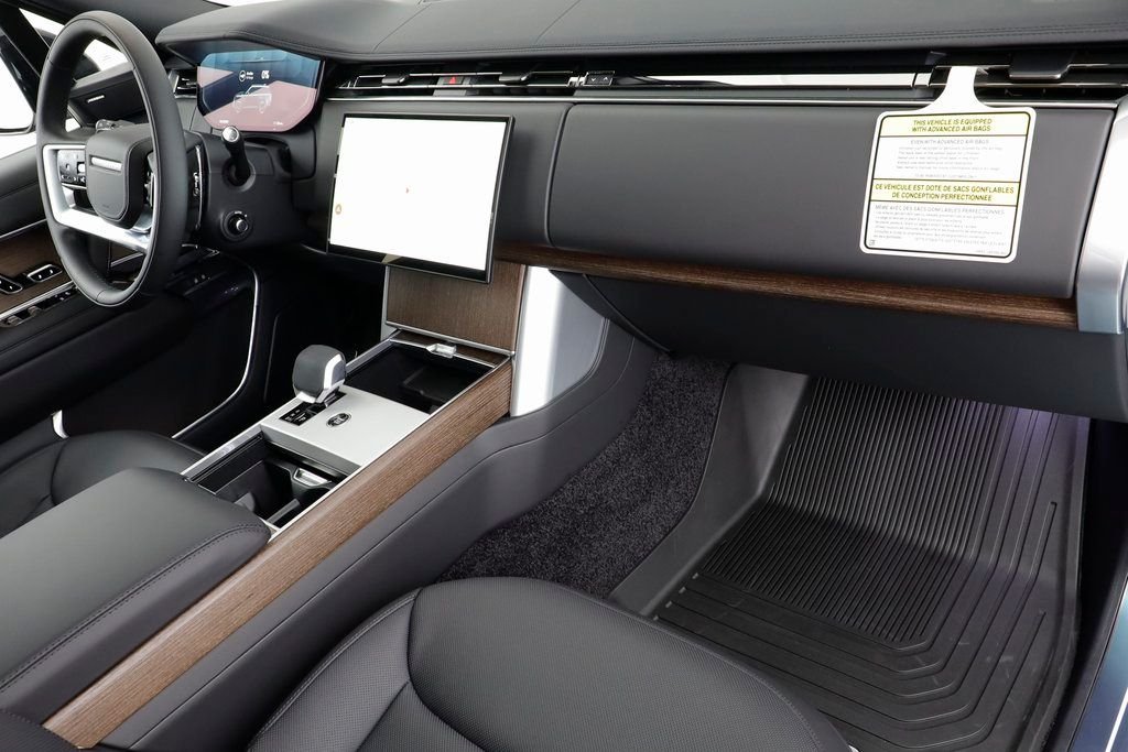 2025 Land Rover Range Rover SE - Photo 21