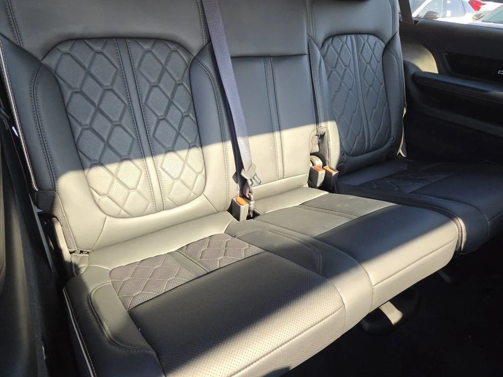 2024 Jeep Grand Wagoneer L Series III - Photo 39