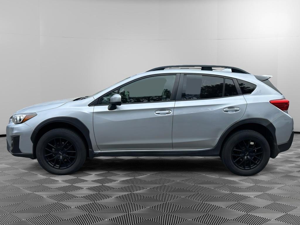 Used 2019 Ice Silver Metallic Subaru Premium image 7