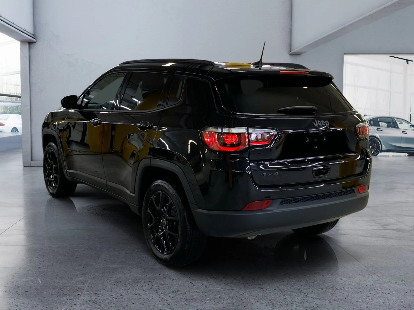 New 2026 Diamond Black Crystal Pearl Jeep North image 3