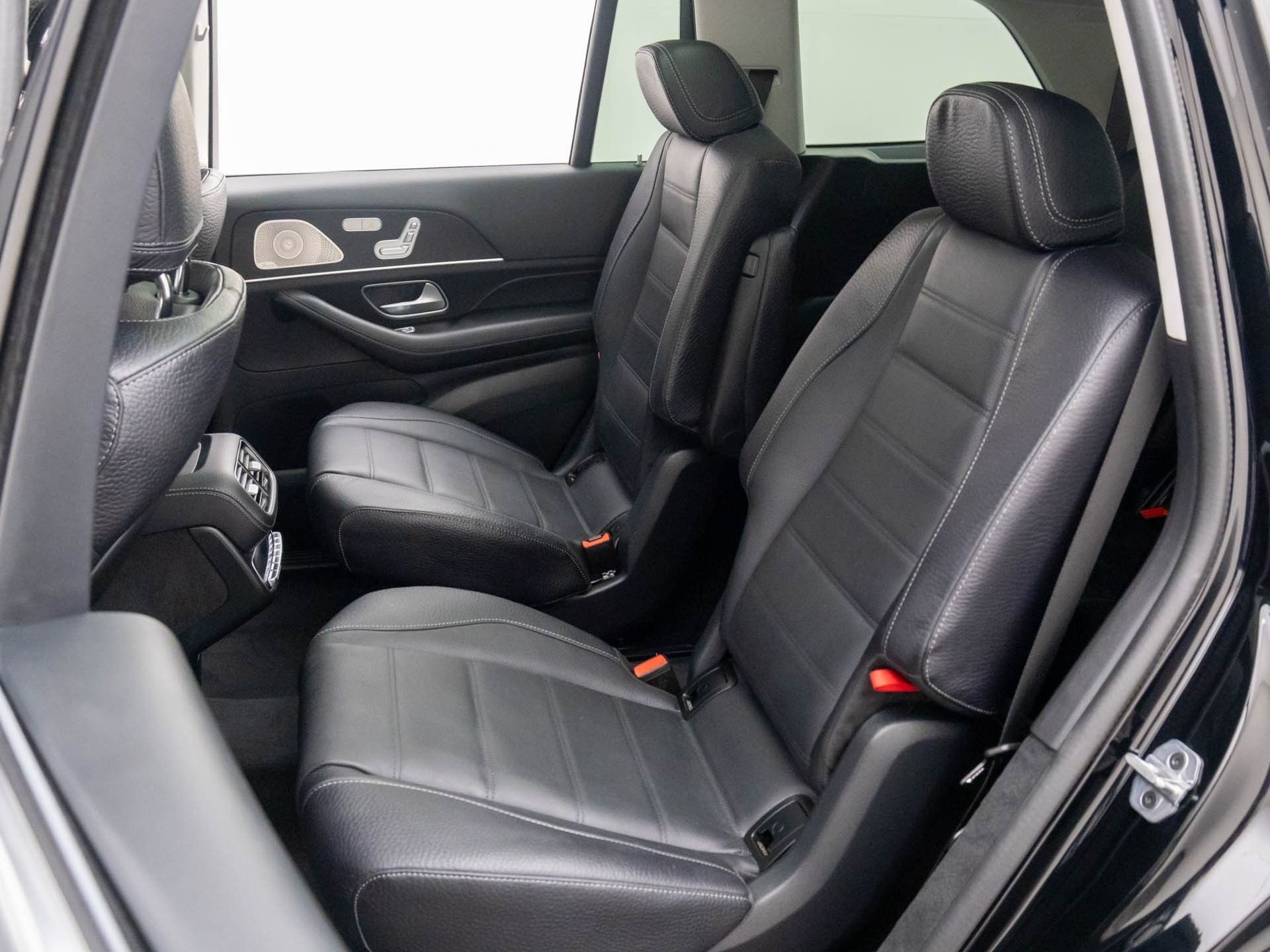 New 2026 Black Mercedes-Benz GLS 450 image 14
