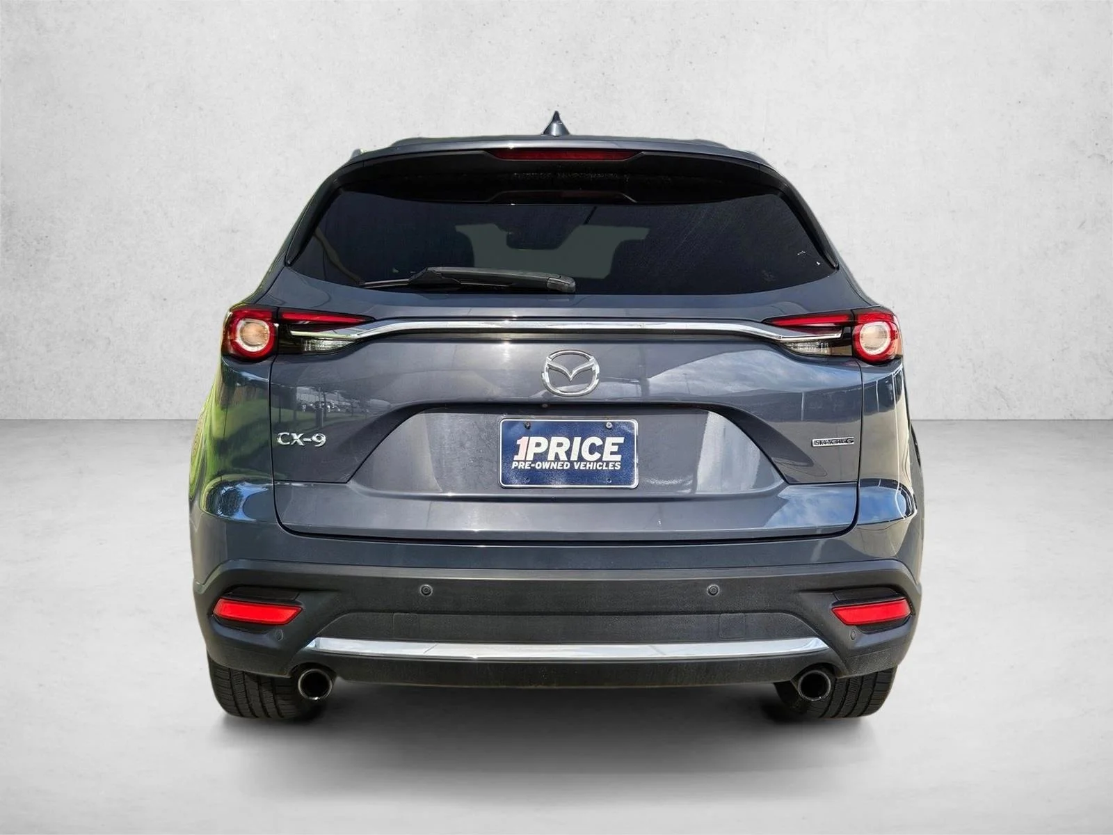 Used 2021 Polymetal Gray Mazda Carbon Edition image 6