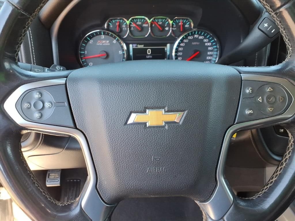 Used 2018 Summit White Chevrolet LTZ image 21