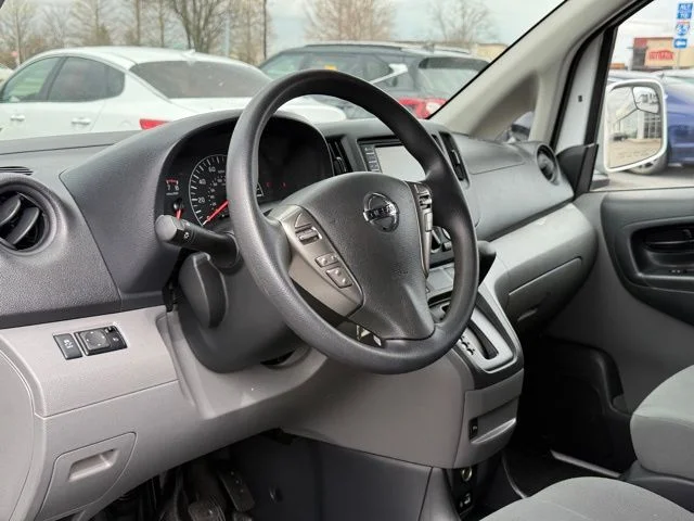 2021 Nissan NV200 SV - Photo 11