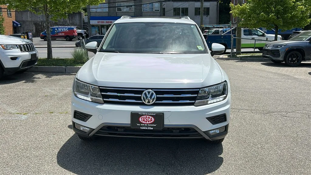 Used 2019 White Volkswagen 2.0T SEL image 2