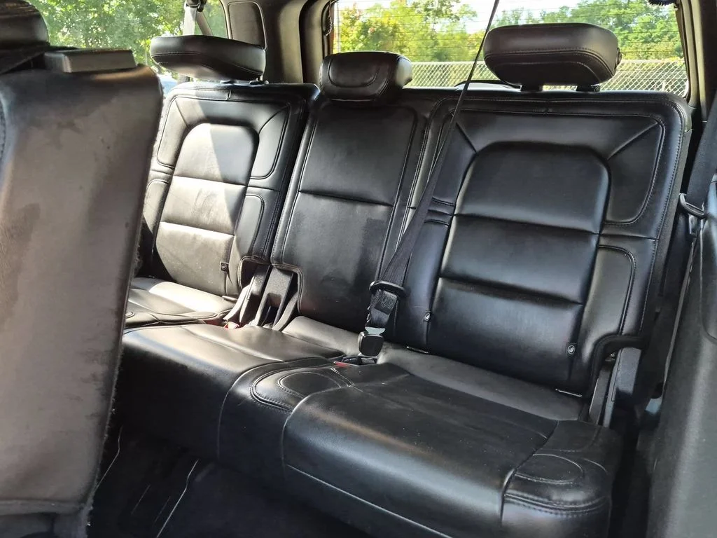 Used 2020 Black Lincoln Reserve image 31