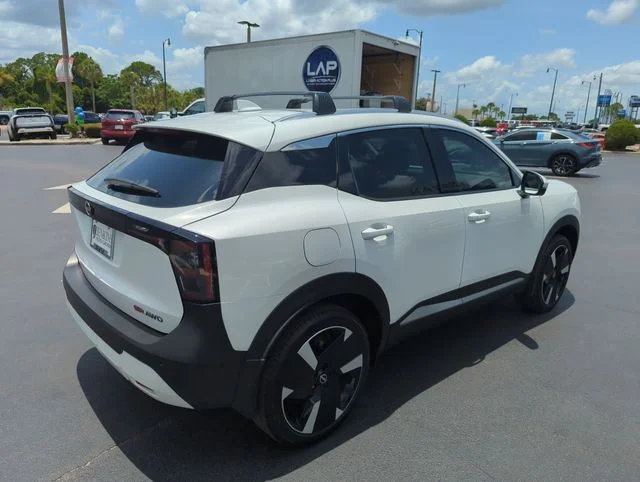 Used 2025 White Nissan SR image 6