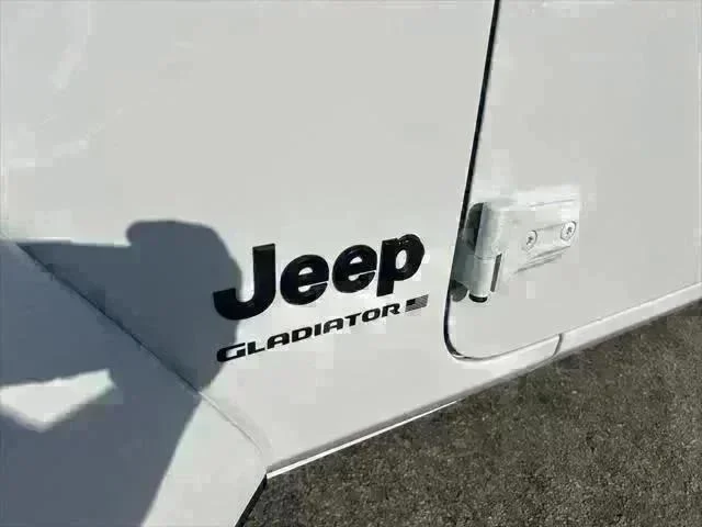 2025 Jeep Gladiator Sport S - Photo 18