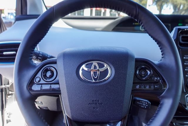 Used 2022 Beige Toyota XLE image 16