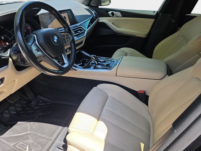 Used 2021 Black BMW xDrive40i image 20
