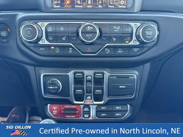 Used 2020 Billet Silver Metallic Clearcoat Jeep Rubicon image 17