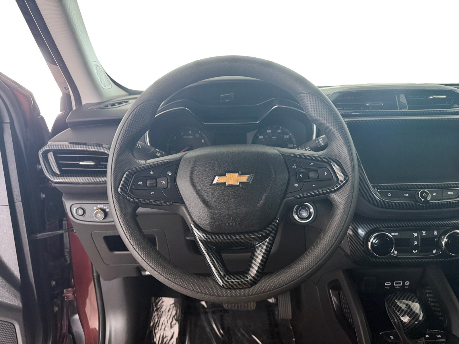 Used 2023 Mahogany Red Metallic Chevrolet LT image 10