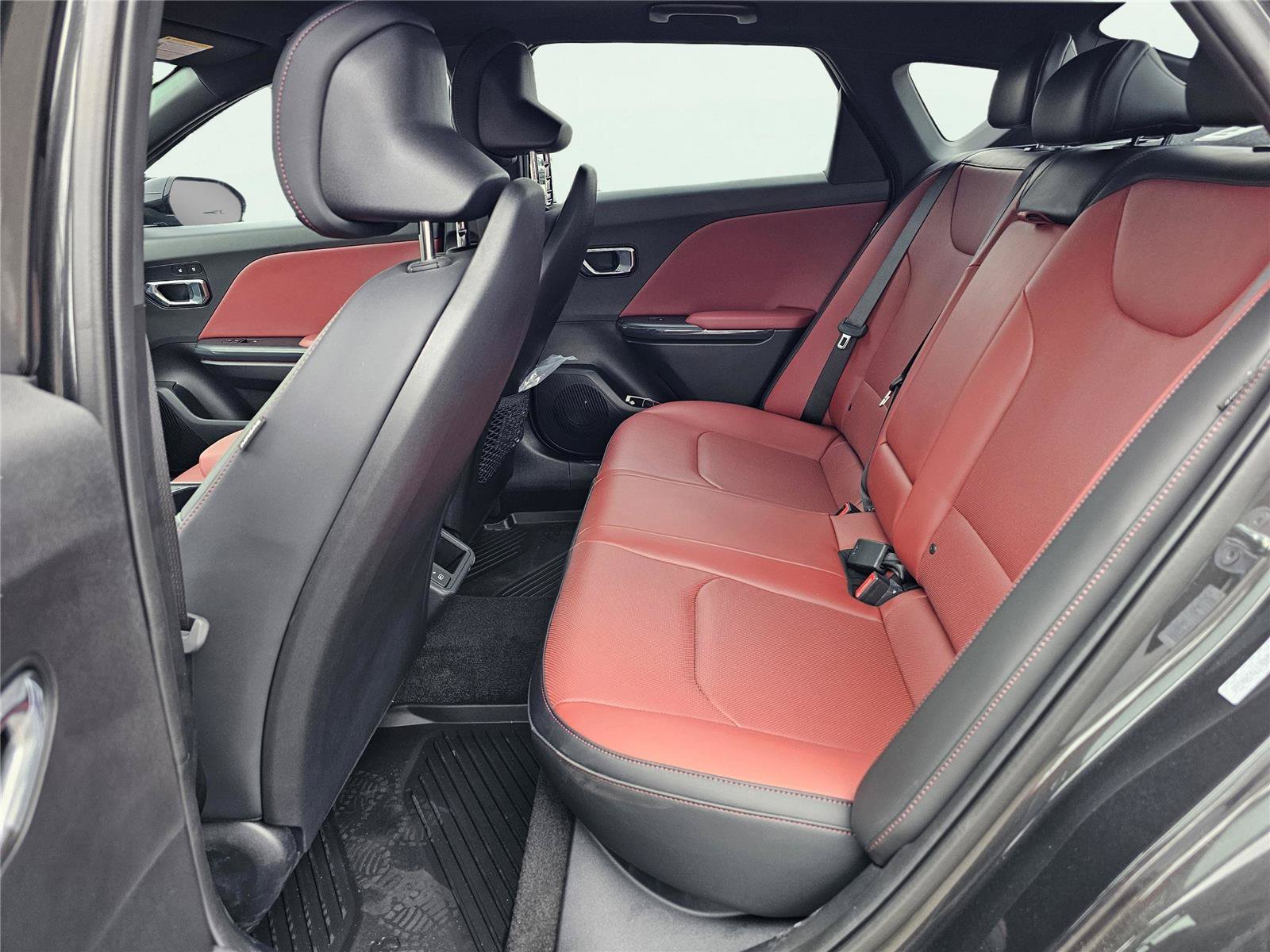 New 2026 Interstellar Gray Kia GT-Line Turbo image 35