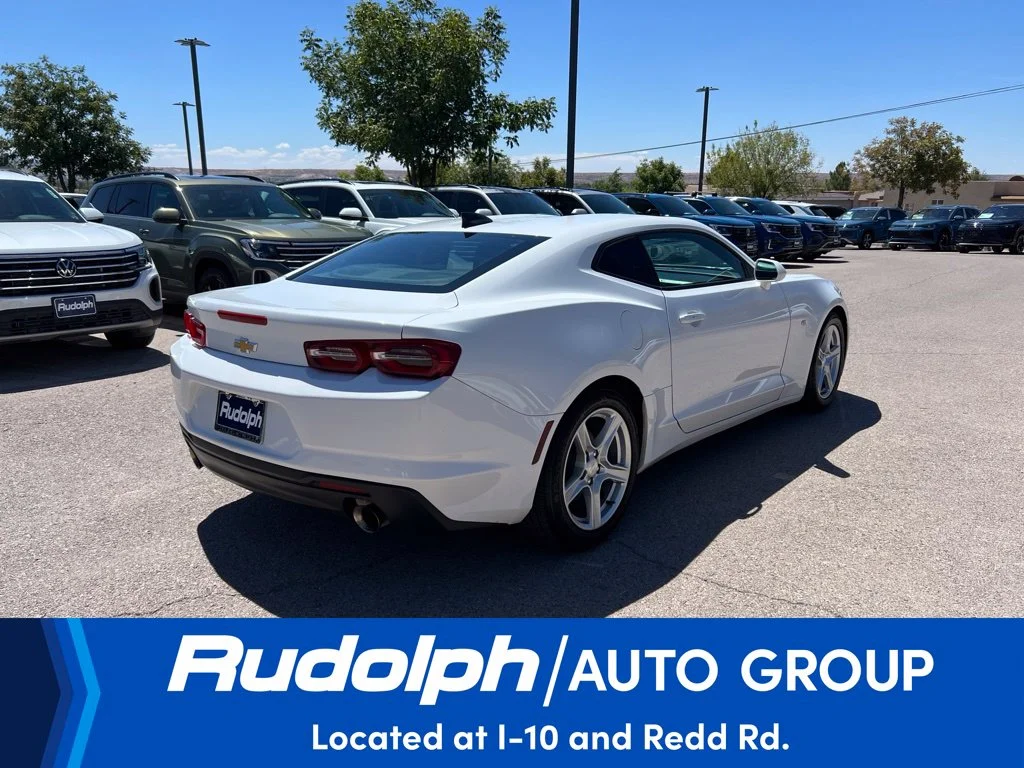 Used 2022 Summit White Chevrolet 1LT image 5