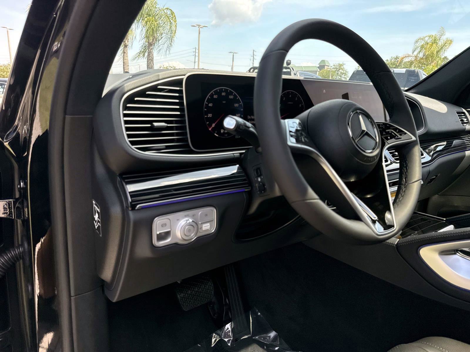 New 2026 Black Mercedes-Benz 350 4MATIC® SUV image 20