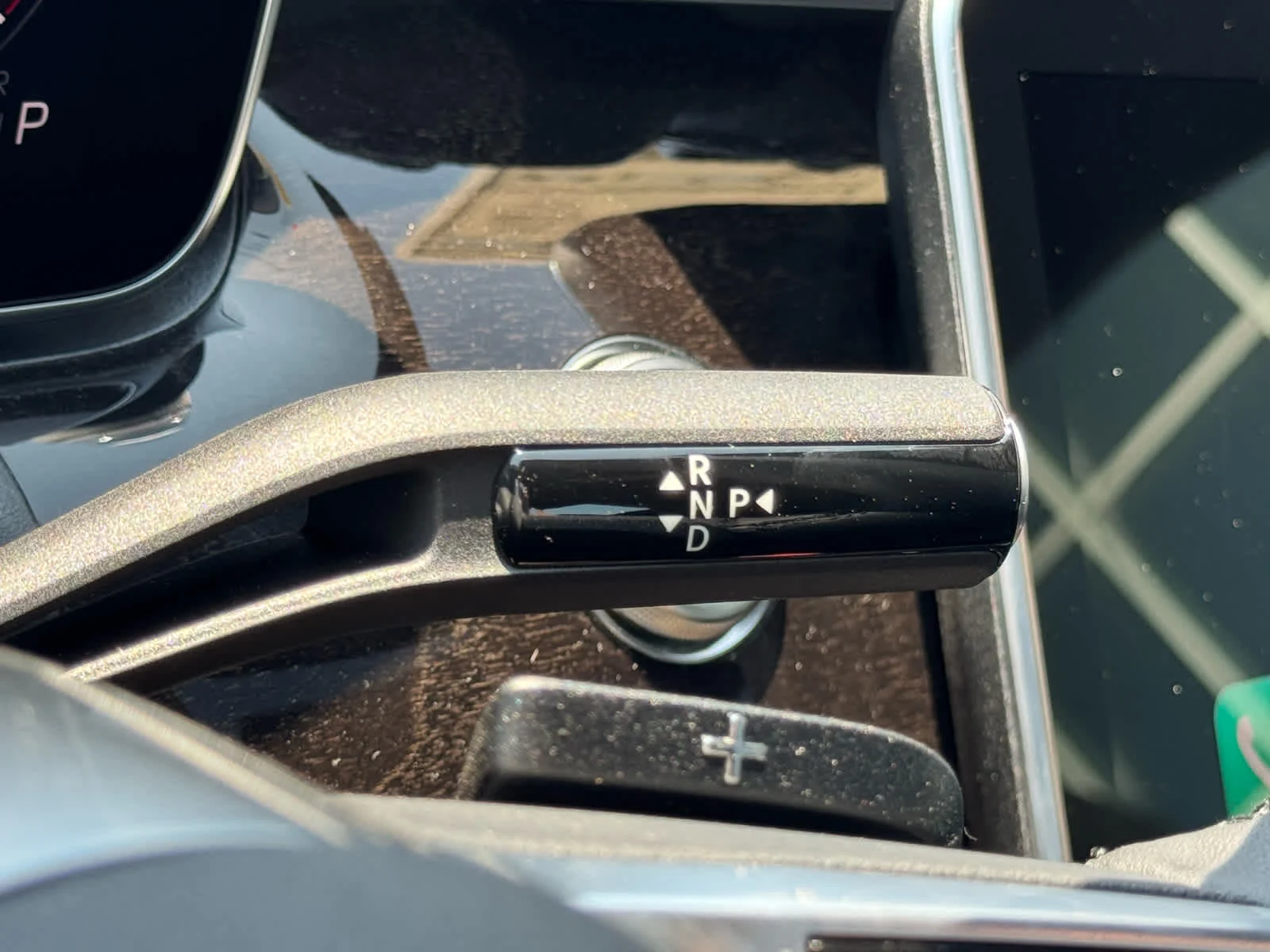 New 2026 Graphite Grey Metallic Mercedes-Benz C 300 image 25