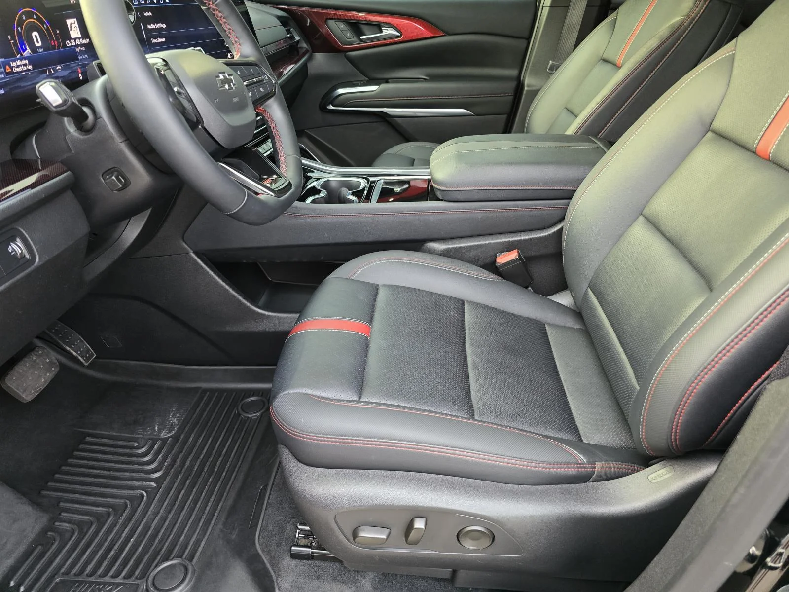 Used 2024 Mosaic Black Metallic Chevrolet RS image 9