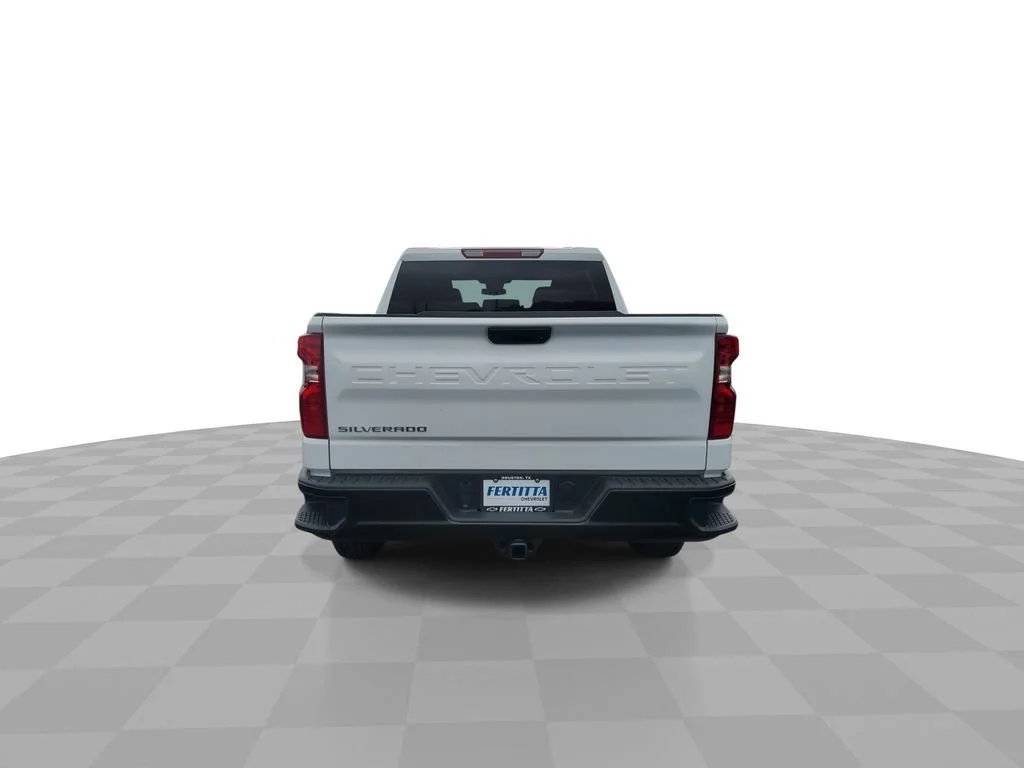New 2026 Summit White Chevrolet WT image 7