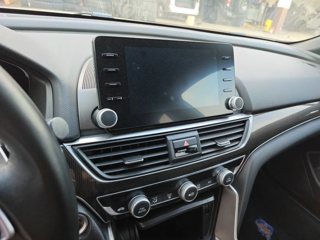 Used 2019 White Honda Sport image 12