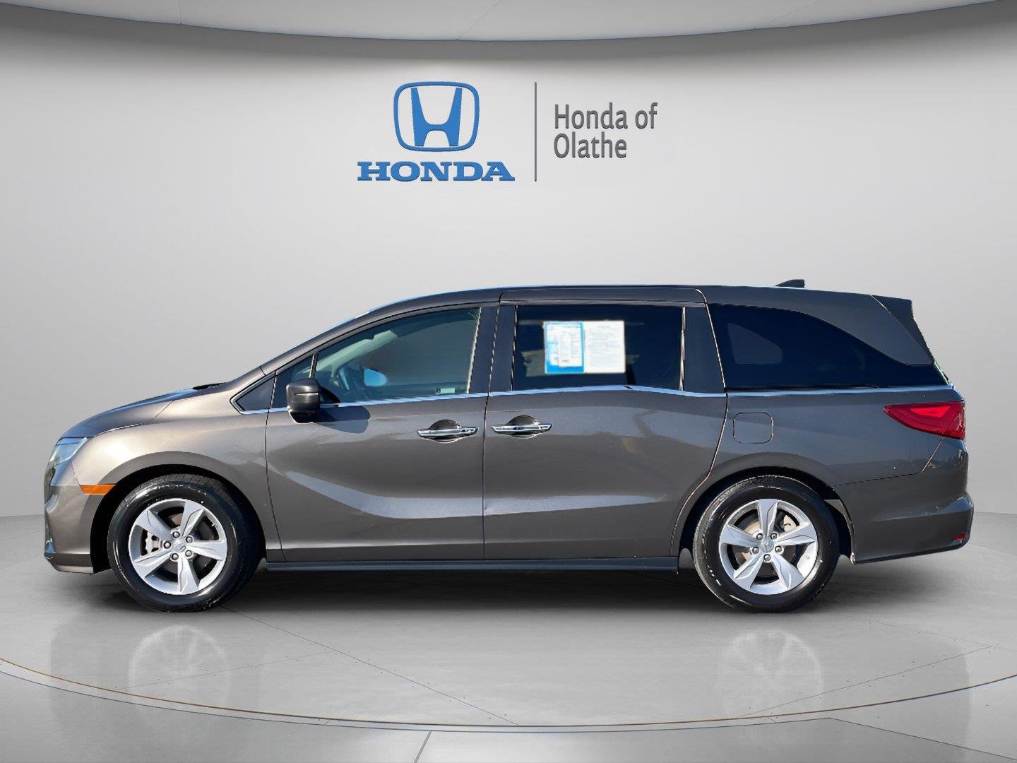 Used 2020 Pacific Pewter Metallic Honda EX-L w/Navi w/RES image 6