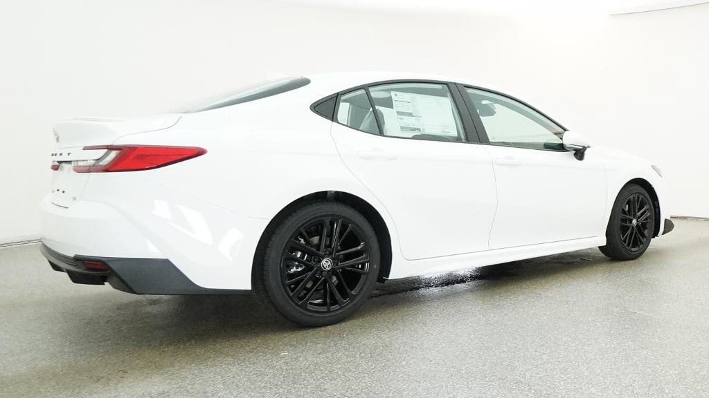 New 2026 Ice Cap Toyota SE image 17