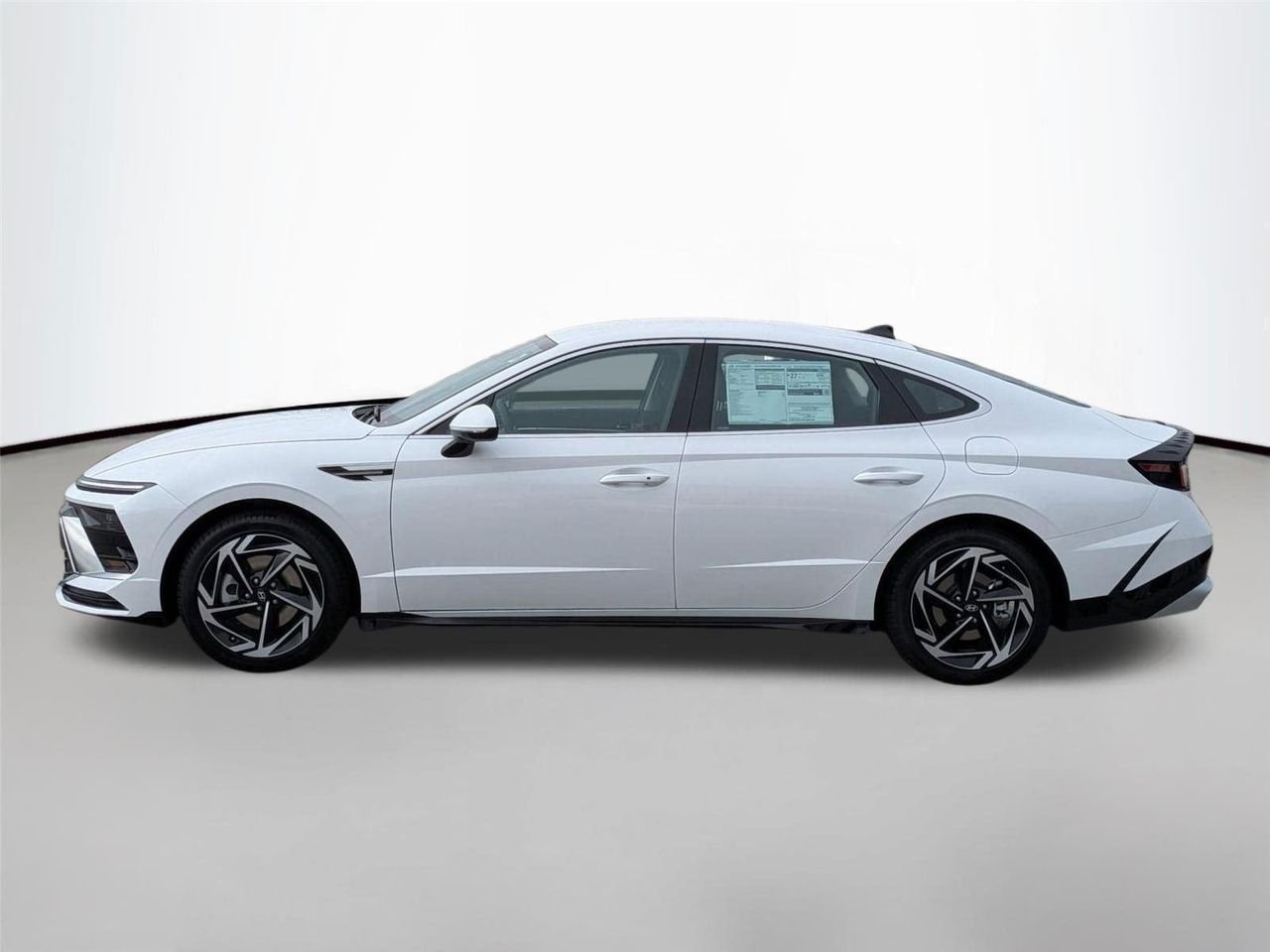 New 2026 Serenity White Hyundai SEL Sport image 8