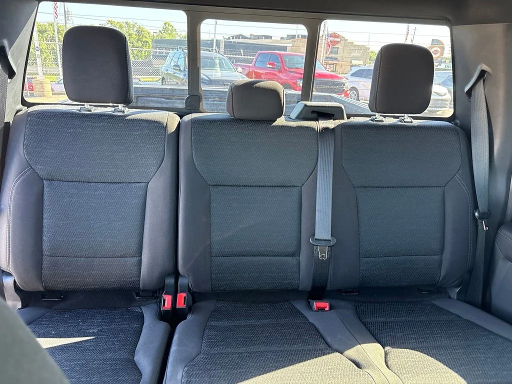 Used 2023 Black Metallic Ford XLT image 9