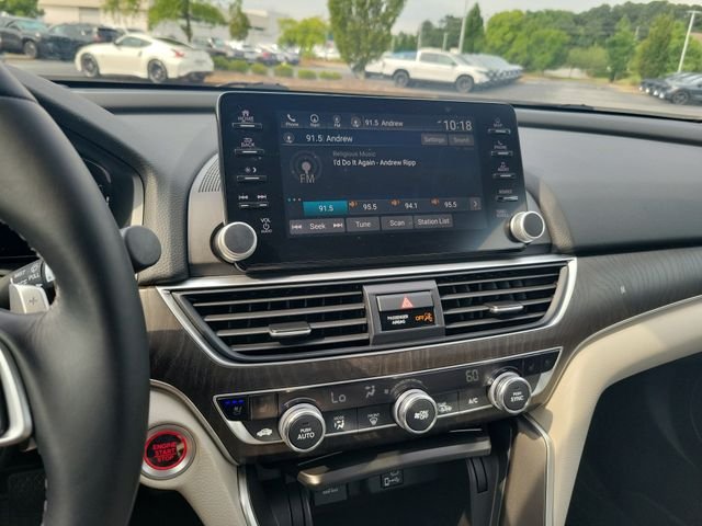 2020 Honda Accord Touring - Photo 19