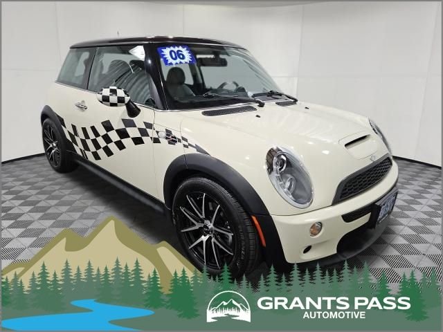 2006 MINI Cooper S
