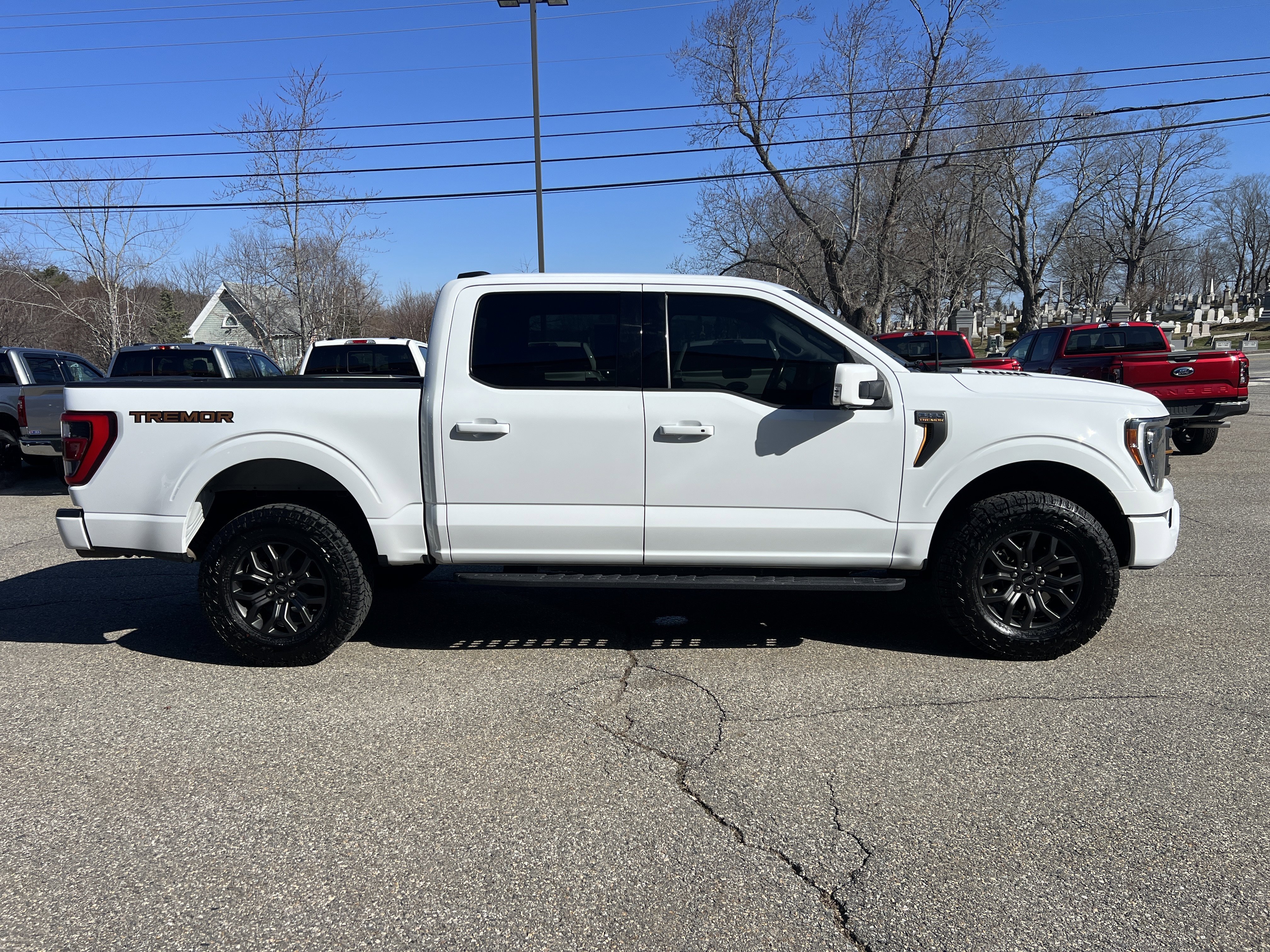 Used 2023 OXFORD WHITE Ford Tremor image 4
