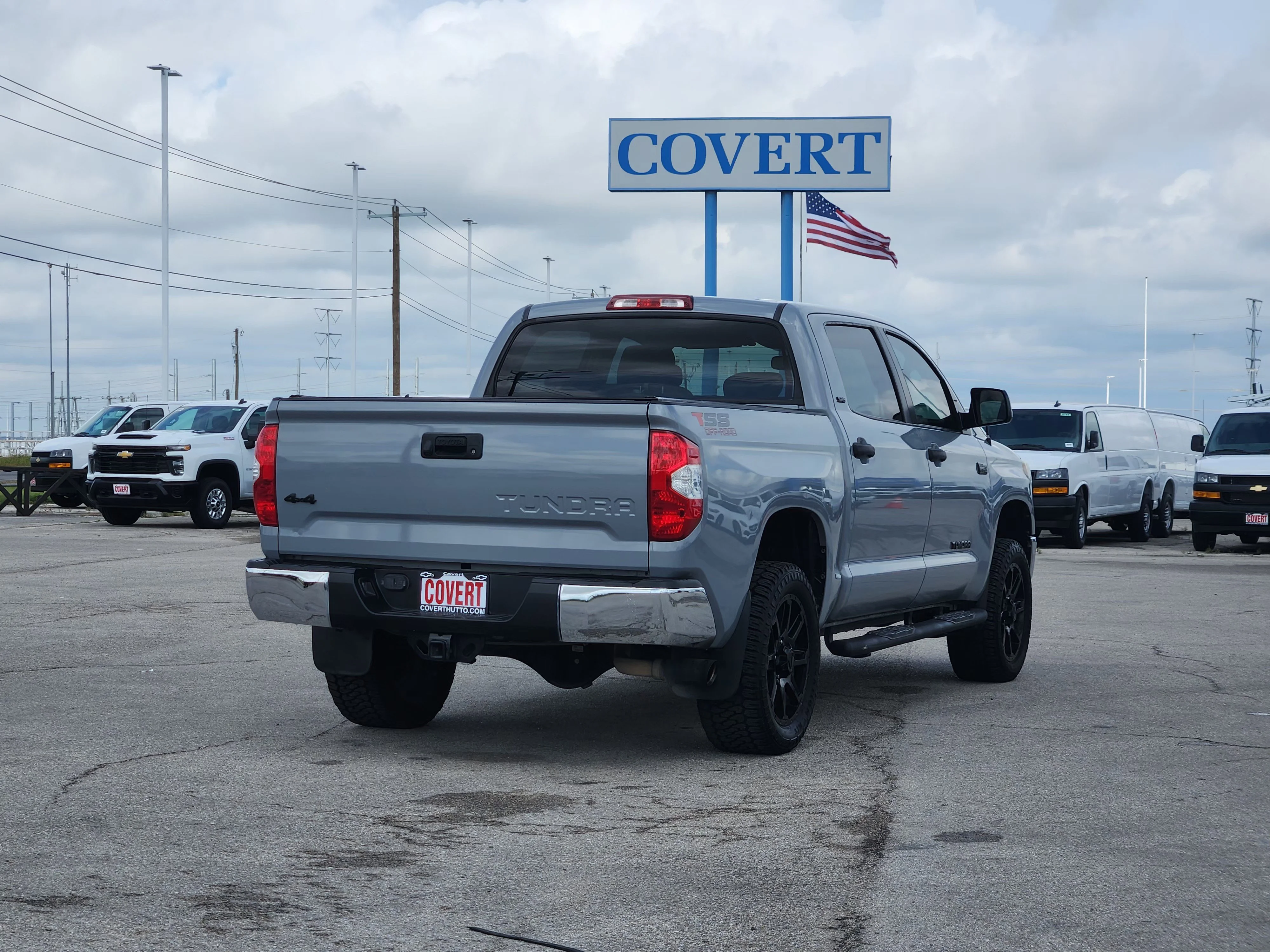 Used 2019  Toyota SR5 image 7