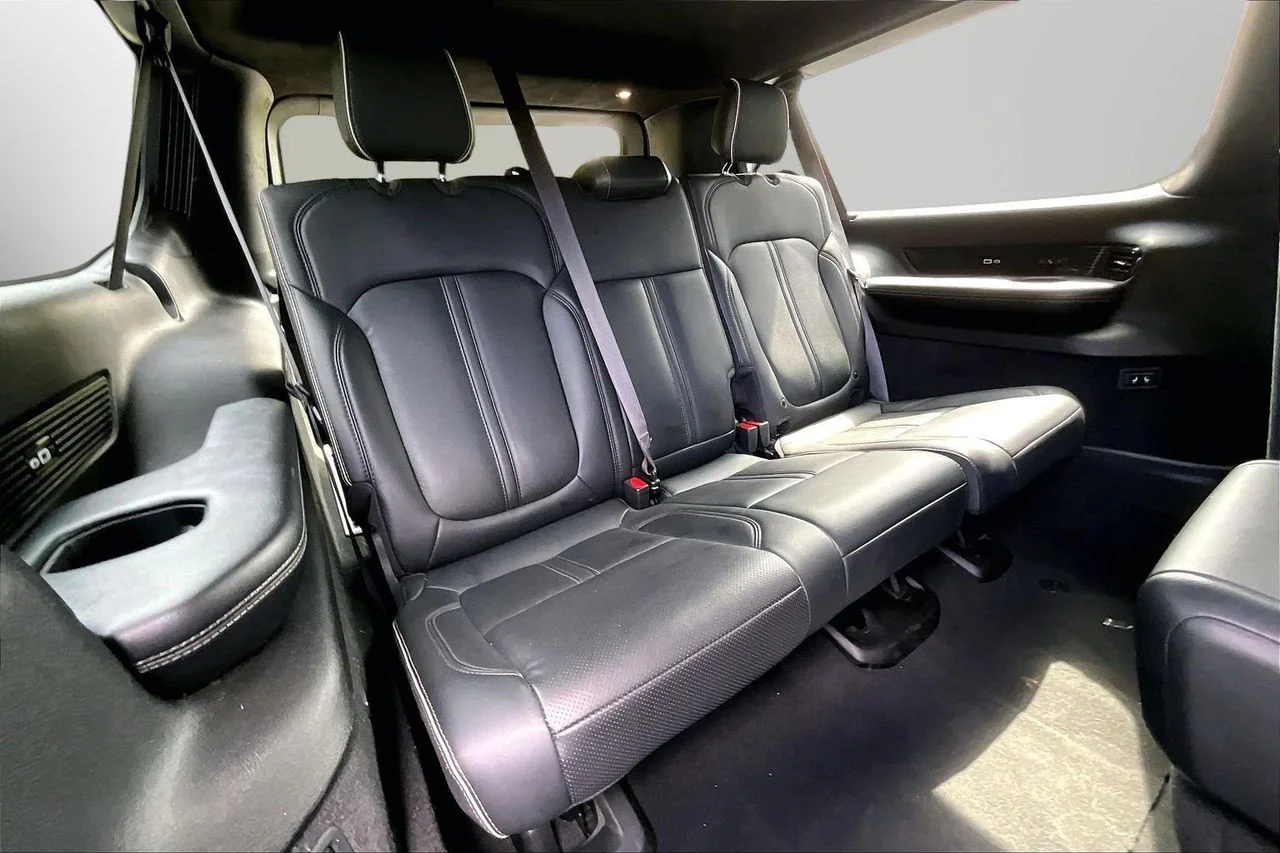Used 2024 Black Jeep Series II image 25