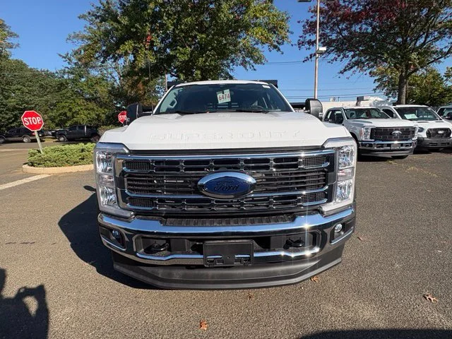 New 2026 Oxford White Ford F-550® XL image 8