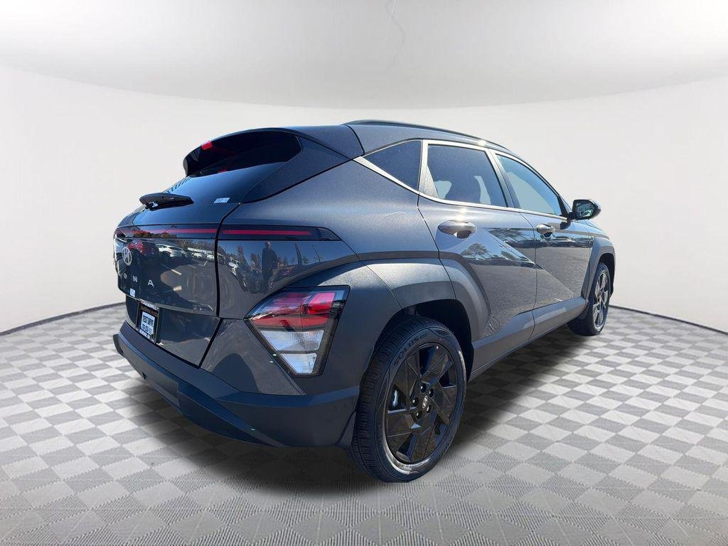 New 2026 Gray Hyundai SEL Sport FWD image 5