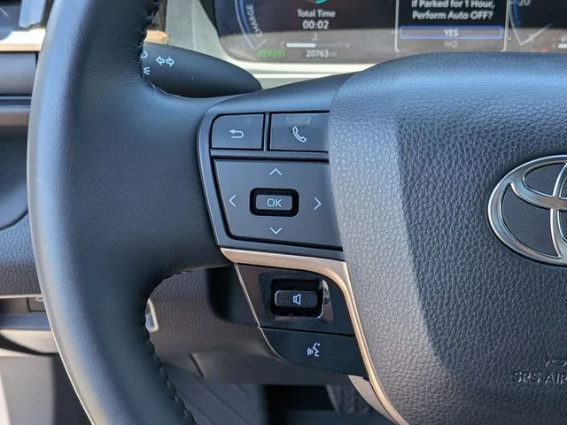 Used 2023 White Toyota XLE image 18
