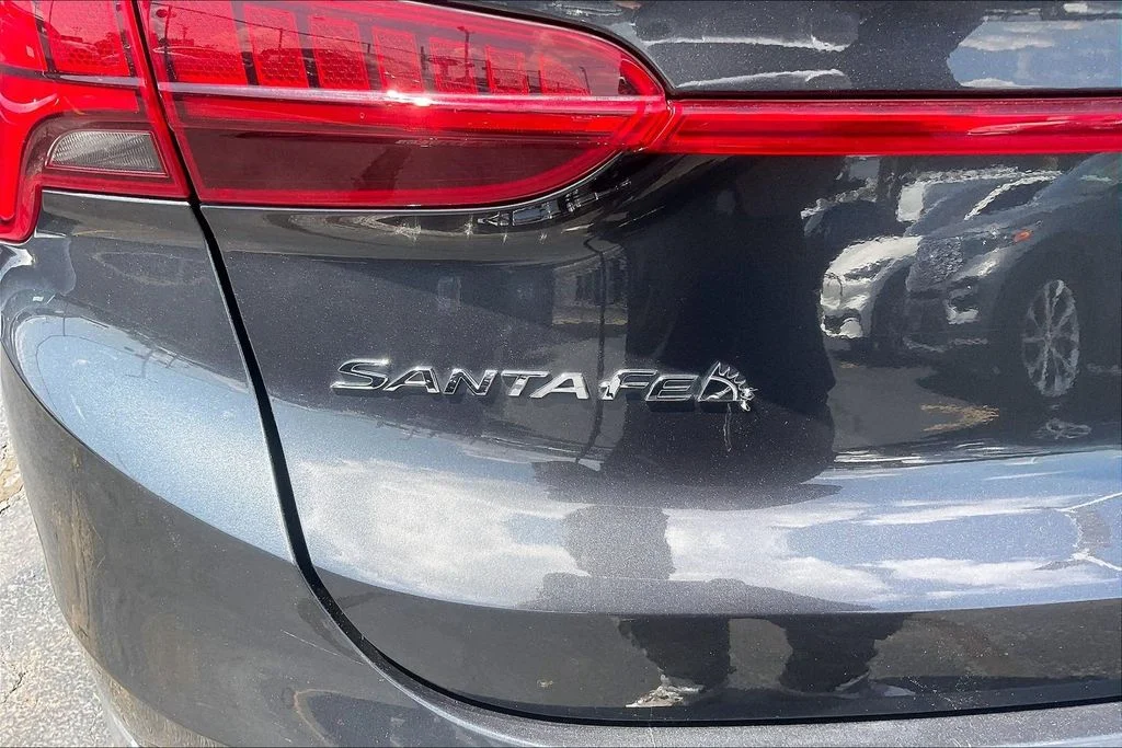 Used 2022 Gray Hyundai Calligraphy image 7