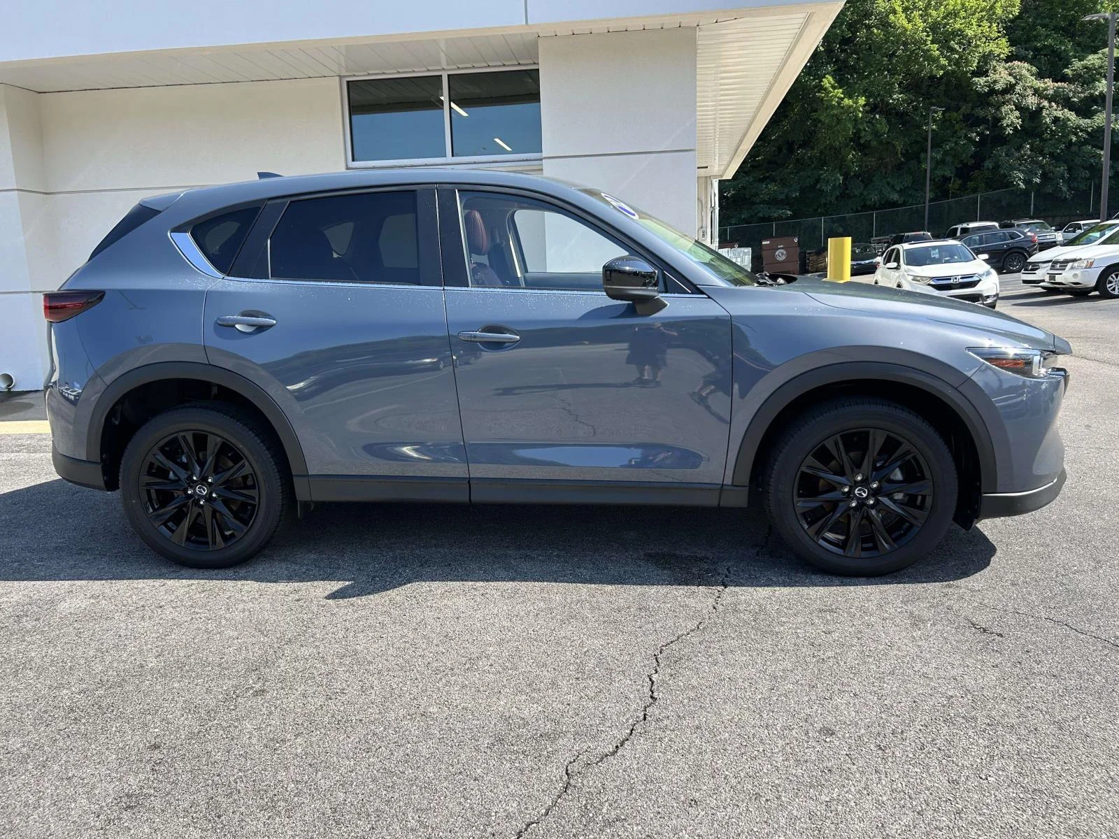 Used 2022 Gray Mazda 2.5 S Carbon Edition AWD image 2