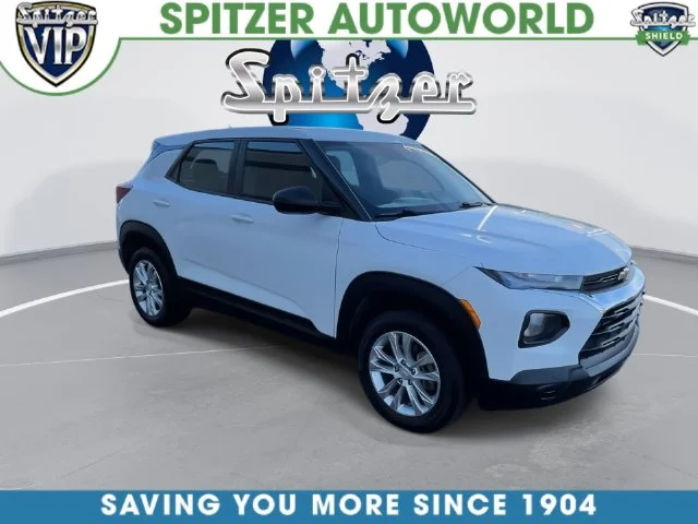 Used 2021 White Chevrolet LS image 4