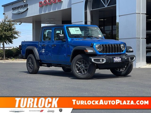2026 Jeep Gladiator Sport