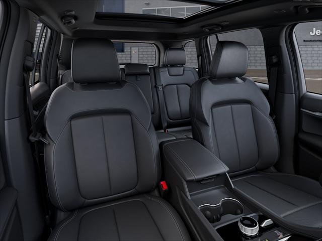New 2026 Silver Zynith Exterior Paint Jeep Limited Reserve image 9