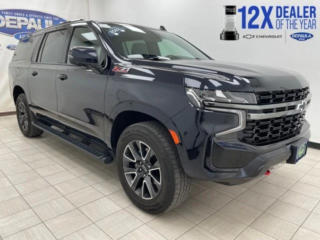 2022 Chevrolet Suburban 4WD 1500 Z71's photo
