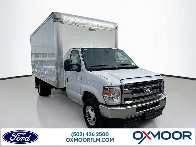 New 2026 Oxford White Ford E-450 DRW image 28