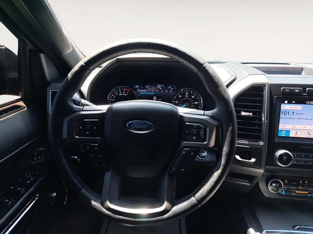 Used 2019 Gray Ford XLT image 12