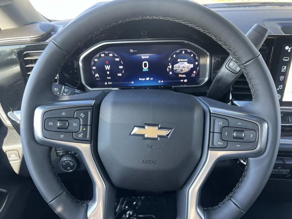 2026 Chevrolet Silverado 1500 LT - Photo 15