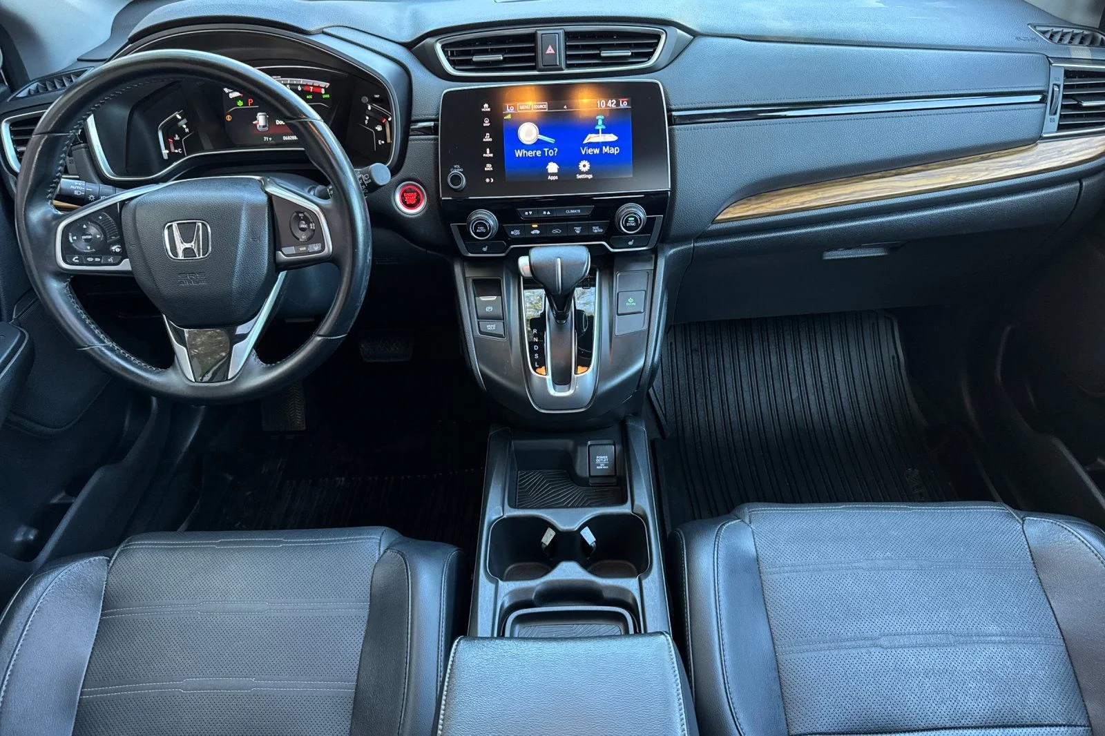 Certified Used 2018 White Honda Touring image 6