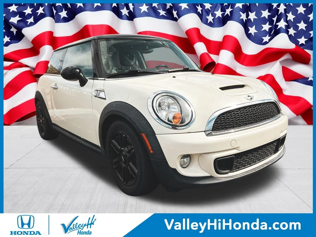 2012 MINI Cooper S's photo