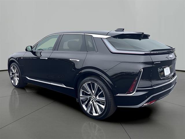 2026 Cadillac LYRIQ Signature Luxury, photo 2 of 12