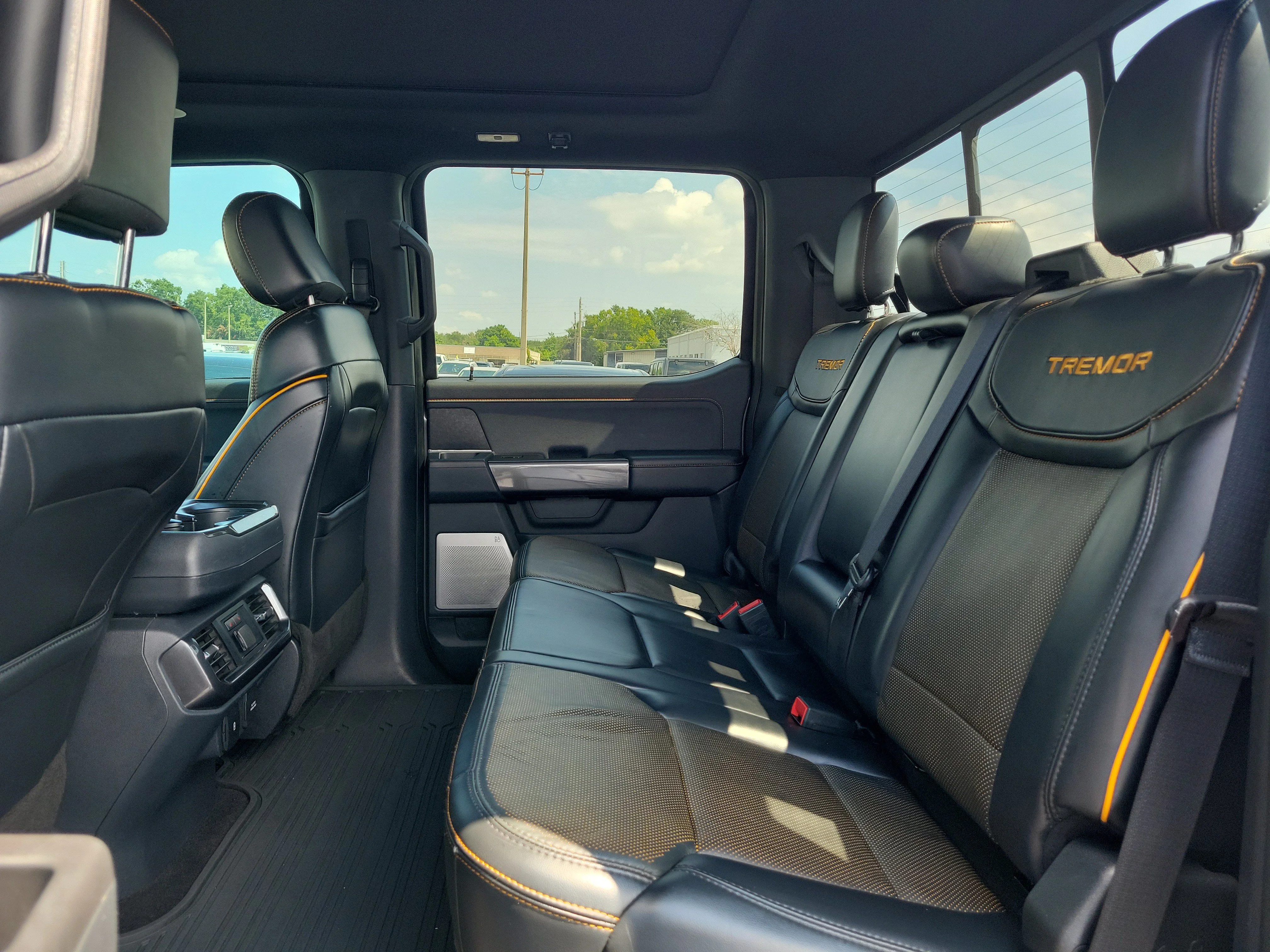Used 2023 Gray Metallic Ford Tremor image 16